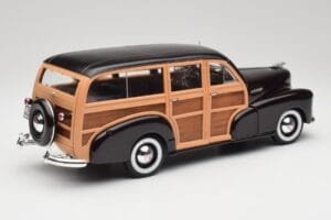 Chevrolet Fleetmaster Woody Negru & Wood Panels Maisto 1:18 43697545B Metal - imaginea 3 din 8
