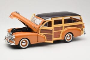 Chevrolet Fleetmaster Woody Auriu Maisto 1:18 56042 Metal - imaginea 2 din 8