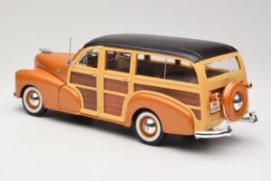 Chevrolet Fleetmaster Woody Auriu Maisto 1:18 56042 Metal - imaginea 7 din 8