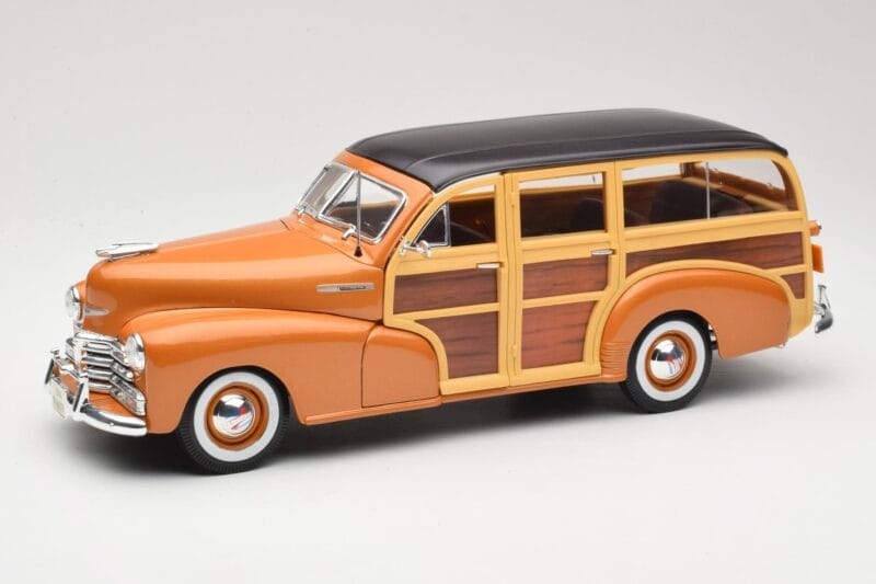 Chevrolet Fleetmaster Woody Auriu Maisto 1:18 56042 Metal