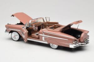 Chevrolet Impala Cabriolet Maro Motormax 1:18 73112 Metal - imaginea 5 din 8