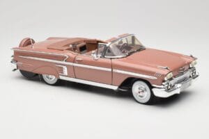 Chevrolet Impala Cabriolet Maro Motormax 1:18 73112 Metal - imaginea 6 din 8