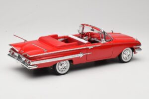 Chevrolet Impala Cabriolet Roșu Welly 1:18 9864W Metal - imaginea 3 din 8