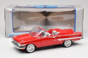 Chevrolet Impala Cabriolet Roșu Welly 1:18 9864W Metal - imaginea 8 din 8
