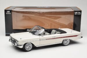 Chevrolet Impala Cabriolet Alb Sun Star 1:18 3405 Metal - imaginea 8 din 8