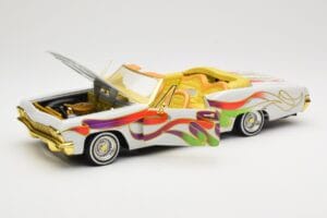 Chevrolet Impala Lowrider White Metallic Hot Wheels 1:18 27635 Metal - imaginea 2 din 8