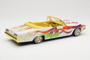 Chevrolet Impala Lowrider White Metallic Hot Wheels 1:18 27635 Metal - imaginea 3 din 8