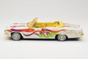 Chevrolet Impala Lowrider White Metallic Hot Wheels 1:18 27635 Metal - imaginea 4 din 8