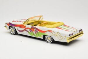 Chevrolet Impala Lowrider White Metallic Hot Wheels 1:18 27635 Metal - imaginea 7 din 8