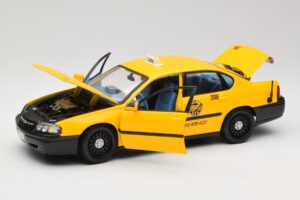Chevrolet Impala Taxi Maisto 1:18 36617 Metal - imaginea 2 din 8