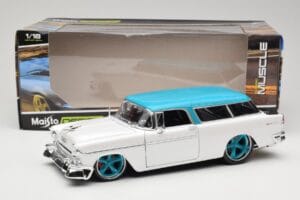 Chevrolet Nomad Alb Maisto 1:18 32613 Metal - imaginea 8 din 8