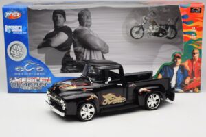 Chevrolet Old School Cody Project Truck & Chopper Set Joyride 1:18 33911 Metal - imaginea 8 din 8