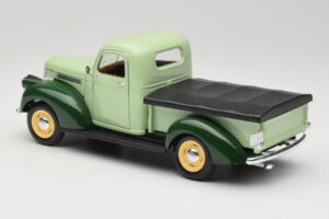 Chevrolet Pickup Verde Solido 1:18 8063 Metal - imaginea 7 din 8