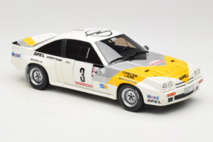 Opel Manta 400 Group B Rally Tour de Corse 1984 Cu Chevrolet G30 Vehicul de Asistență Otto 1:18 OT491 Rășină - imaginea 13 din 13