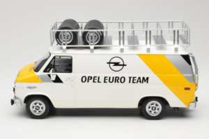 Opel Manta 400 Group B Rally Tour de Corse 1984 Cu Chevrolet G30 Vehicul de Asistență Otto 1:18 OT491 Rășină - imaginea 6 din 13