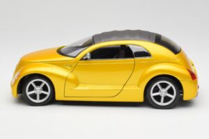 Chrysler Pronto Cruizer Auriu Maisto 1:18 37800 Metal - imaginea 4 din 8