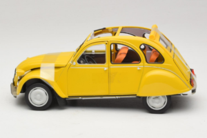 Citroen 2CV 6 Club Mimosa Yellow Norev 1:18 181496 Metal - imaginea 3 din 6