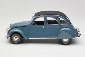 Citroen 2CV Bleu Nuit Solido 1:18 8028 Metal - imaginea 3 din 6