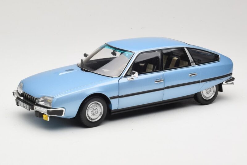 Citroen CX 2400 GTi Regate Blue Norev 1:18 181521 Metal