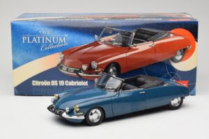 Citroen DS 19 Cabriolet Roșu Sun Star 1:18 4742 Metal - imaginea 8 din 8