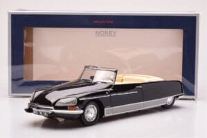 Citroen DS 21 Palm Beach Negru Norev 1:18 181746 Metal - imaginea 6 din 6