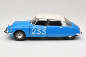 Citroen DS #233 Rally Albastru Solido 1:18 8034 Metal - imaginea 4 din 8
