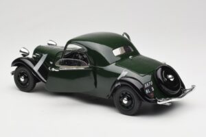 Citroen Traction Avant 11 Coupe Verde Solido 1:18 8179 Metal - imaginea 5 din 8