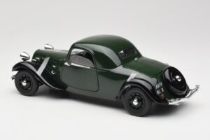 Citroen Traction Avant 11 Coupe Verde Solido 1:18 8179 Metal - imaginea 7 din 8