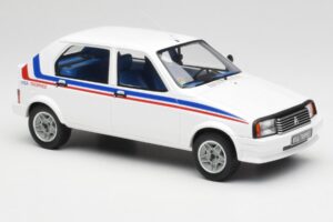 Citroen Visa Group B Trophy White Otto 1:18 OT1053 Rășină - imaginea 4 din 6