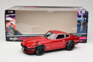 Datsun 240Z S30 Roșu Maisto 1:18 32611 Metal - imaginea 8 din 8