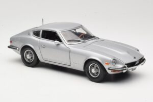 Datsun 240Z S30 Argintiu Sun Star 1:18 3503 Metal - imaginea 6 din 8