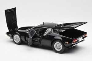 De Tomaso Pantera Negru Kyosho 1:18 08851BK Metal - imaginea 5 din 8