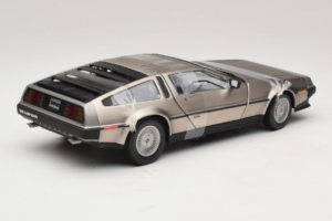 DeLorean DMC-12 Argintiu Sun Star 1:18 2703 Metal - imaginea 2 din 6