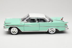 DeSoto Adventurer Verde American Mint 1:18 92738 Metal - imaginea 4 din 8
