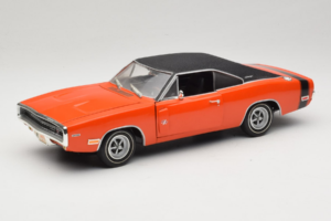 Dodge Charger R/T Portocaliu & Negru American Muscle 1:18 39314 Metal