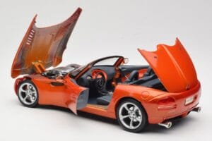 Dodge Concept Vehicle Portocaliu Maisto 1:18 50323 Metal - imaginea 5 din 8