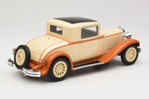 Dodge Eight DG Coupe Bej BoS Models 1:18 BOS289 Rășină - imaginea 2 din 6