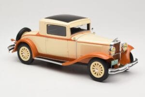 Dodge Eight DG Coupe Bej BoS Models 1:18 BOS289 Rășină - imaginea 4 din 6