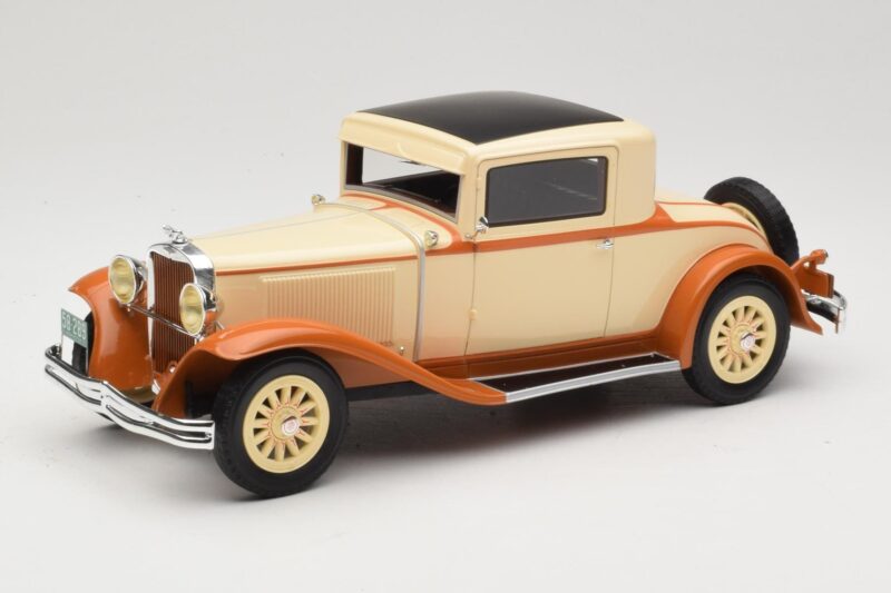 Dodge Eight DG Coupe Bej BoS Models 1:18 BOS289 Rășină