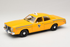 Dodge Monaco Taxi Rocky III GreenLight 1:18 19111 Metal