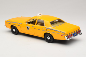 Dodge Monaco Taxi Rocky III GreenLight 1:18 19111 Metal - imaginea 7 din 8
