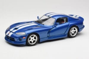 Dodge Viper GTS SR II Albastru cu Dungi Albe Bburago 1:18 3330 Metal