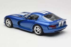 Dodge Viper GTS SR II Albastru cu Dungi Albe Bburago 1:18 3330 Metal - imaginea 7 din 8