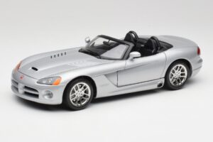 Dodge Viper SRT-10 Bright Argintiu Bburago 1:18 34908 Metal