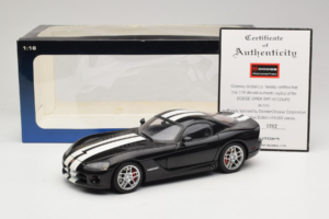 Dodge Viper SRT-10 Coupe Negru AUTOart 1:18 71712 Metal - imaginea 8 din 8