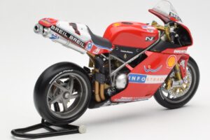 Ducati 998R WSB #1 T. Bayliss Ducati Infostrada 2002 Minichamps 1:12 122021201 Metal - imaginea 3 din 6