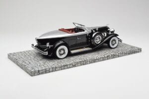 Duesenberg Model J Torpedo Disappearing Top Convertible Coupe Argintiu Negru Minichamps 1:18 107150431 Rășină - imaginea 2 din 6