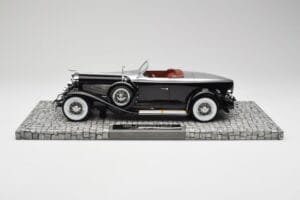 Duesenberg Model J Torpedo Disappearing Top Convertible Coupe Argintiu Negru Minichamps 1:18 107150431 Rășină - imaginea 3 din 6