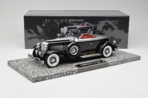 Duesenberg Model J Torpedo Disappearing Top Convertible Coupe Argintiu Negru Minichamps 1:18 107150431 Rășină - imaginea 6 din 6