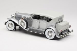 Duesenberg SJ Argintiu GreenLight 1:18 13525 Metal - imaginea 7 din 8